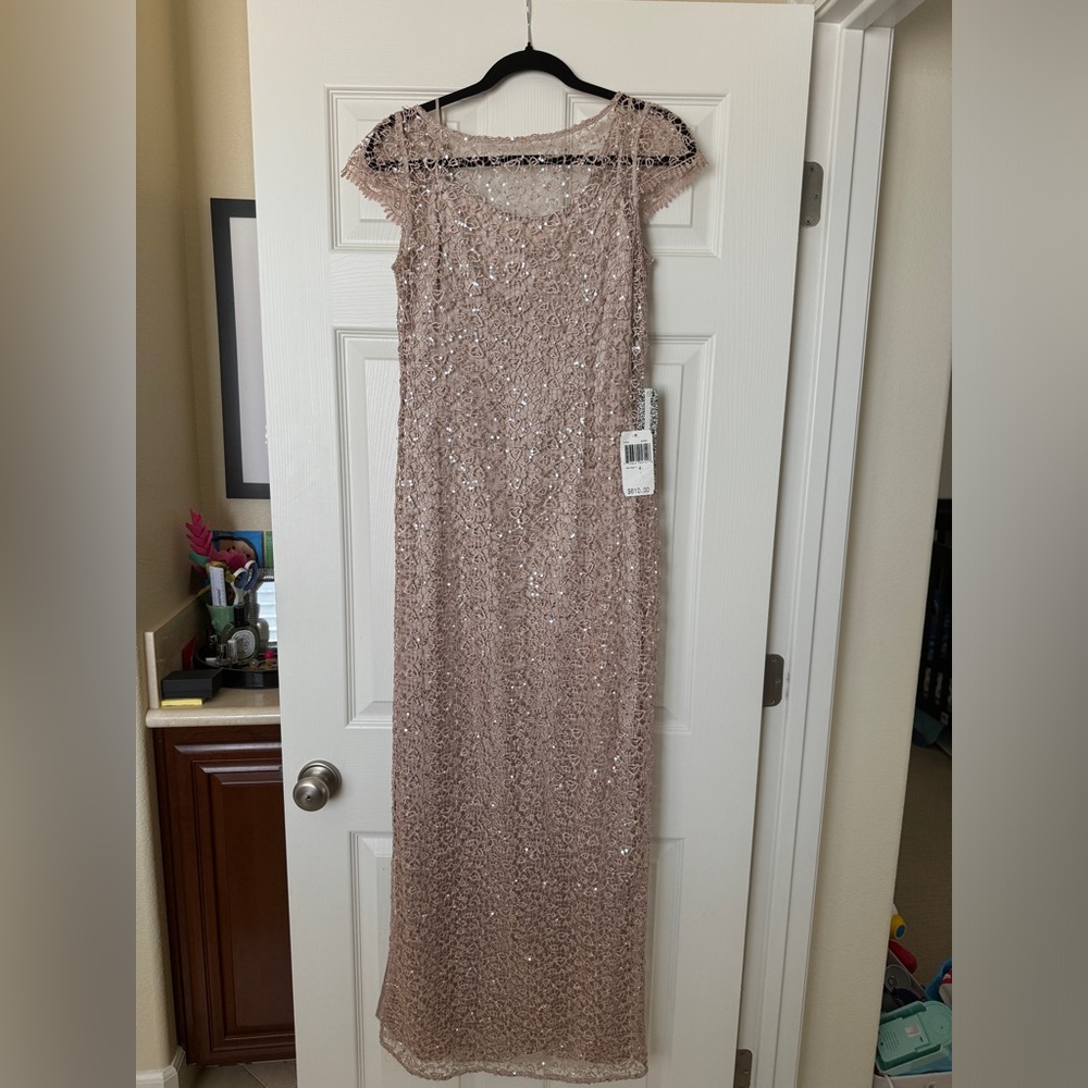 Kay Unger lace sequin pink bisque gown dress brand new with tags! Size 4 - Picture 8 of 10